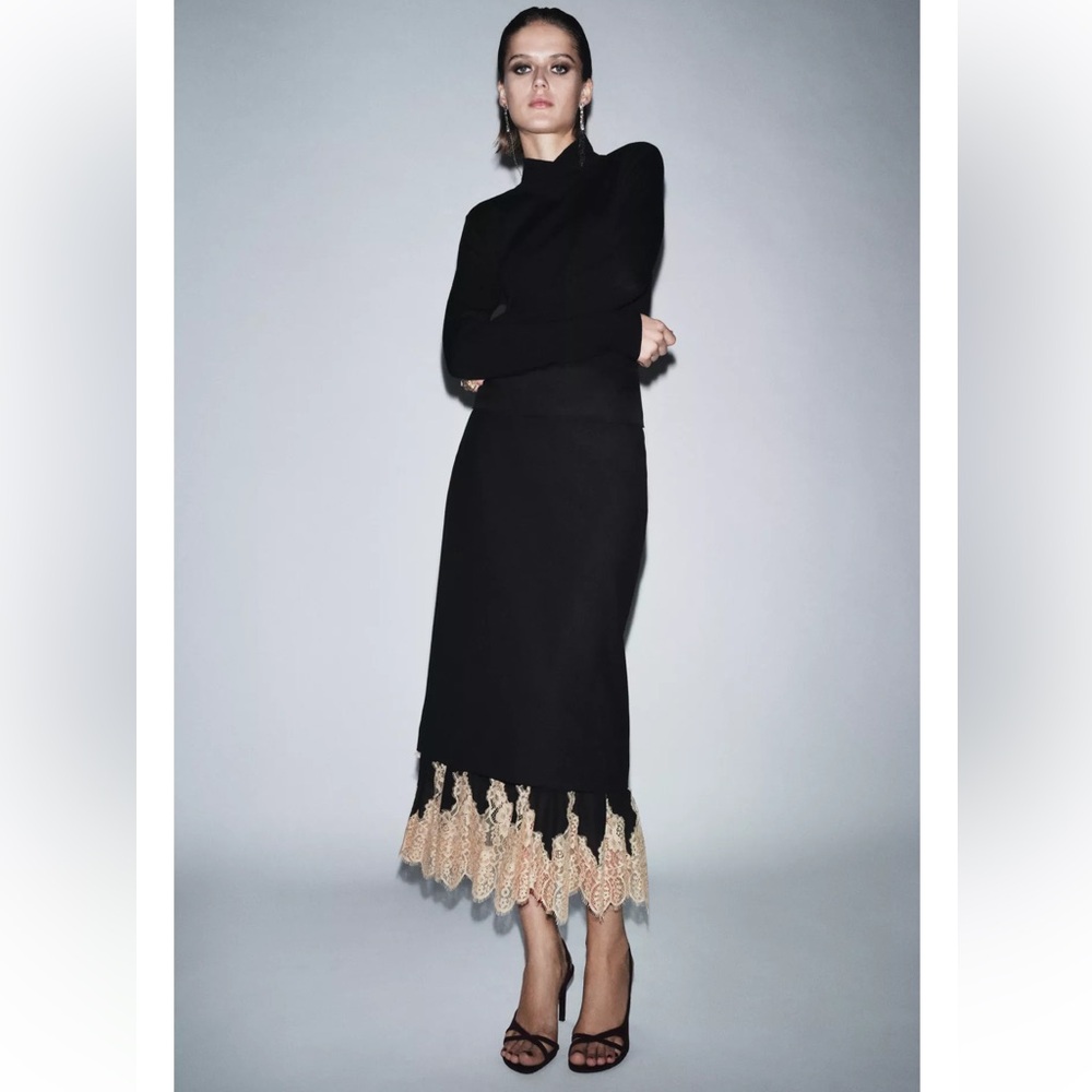 NWT ZW COLLECTION COMBINED LACE SKIRT